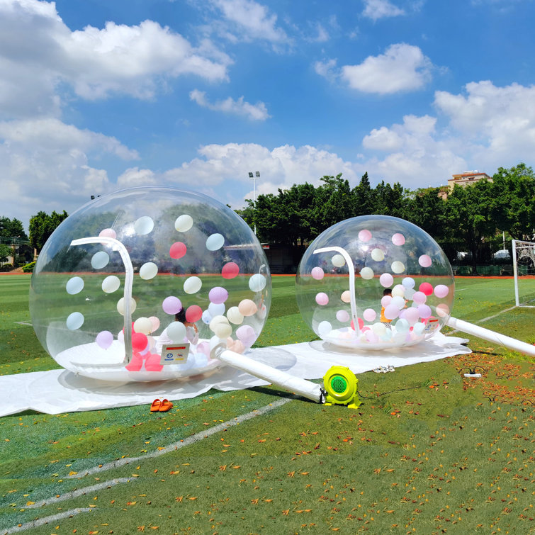 Inflatable transparent bubble outlet tent